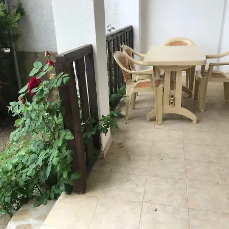 Апартамент Kambani Nadezhda