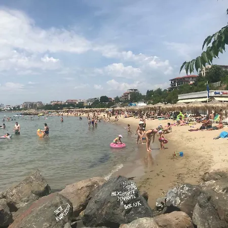 Kambani Nadezhda * Свети Влас